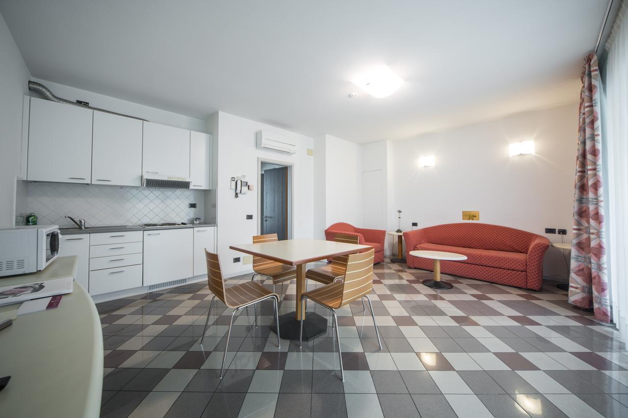 Piazzi House Apart otel Sondrio Dış mekan fotoğraf