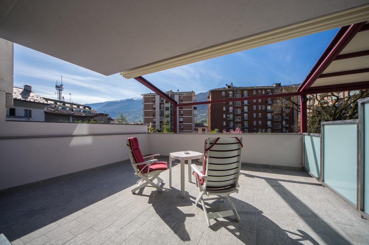 Piazzi House Apart otel Sondrio Dış mekan fotoğraf
