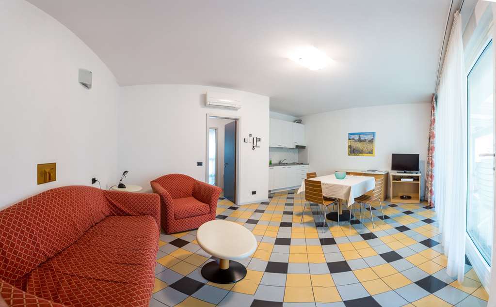 Piazzi House Apart otel Sondrio Oda fotoğraf